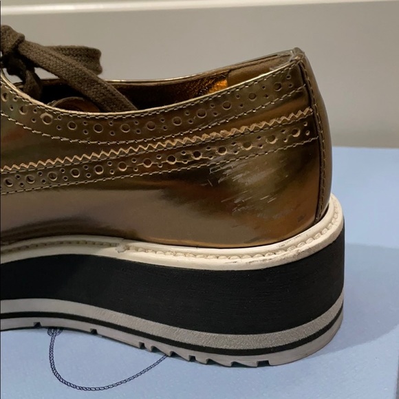 PRADA LACE UP OXFORD - Picture 7 of 8